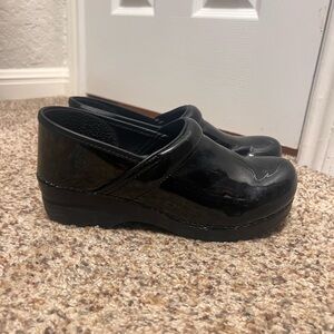 Dansko black clogs, size 40/9